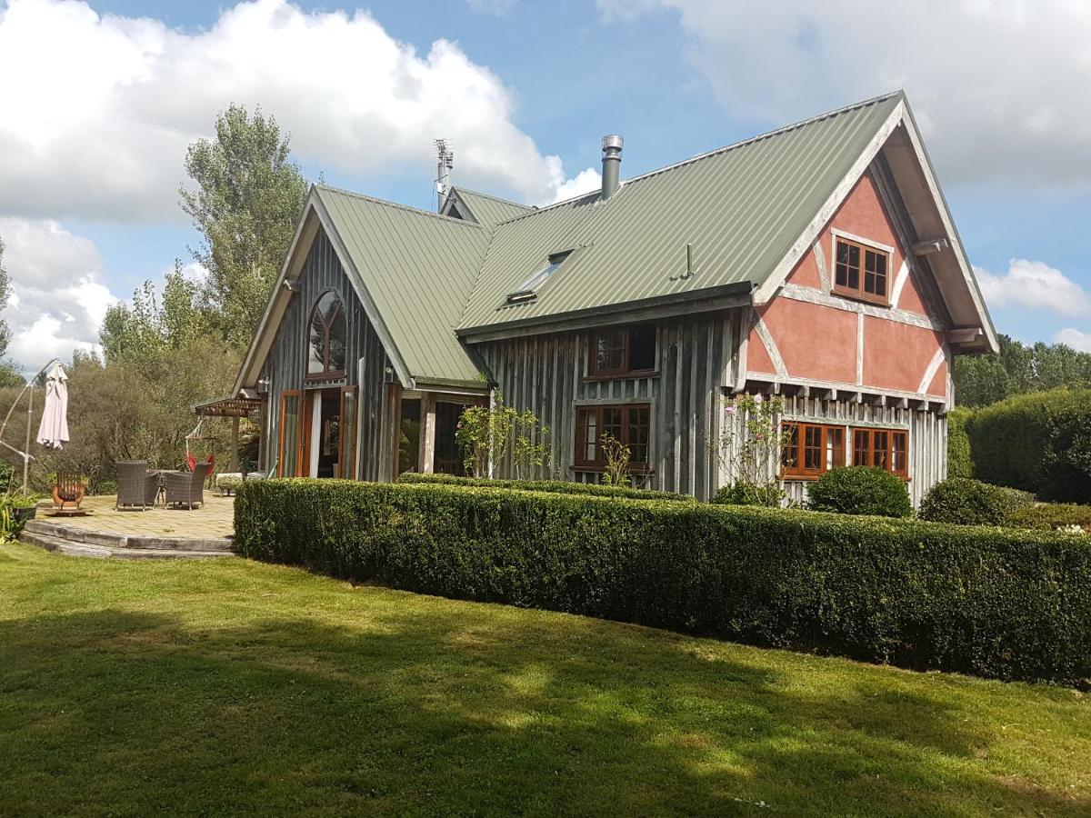 Streamside Country Manor Panzió Walton Kültér fotó